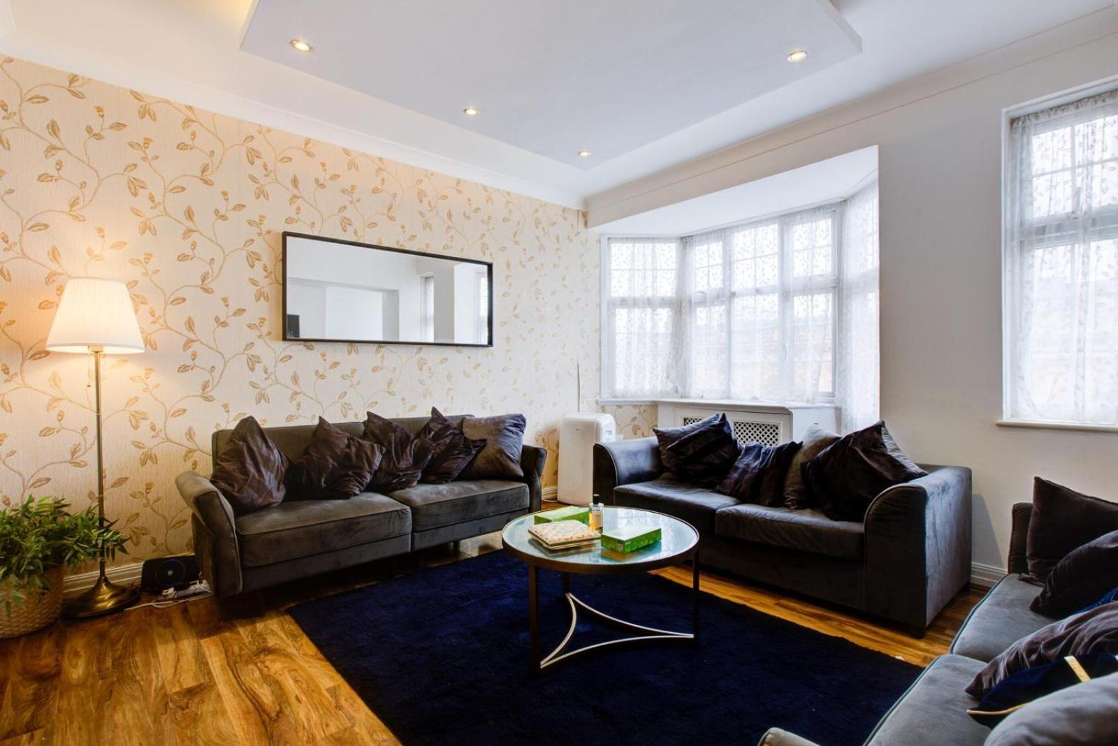 Knightsbridge Luxurious Residence - Facing Harrods ลอนดอน ภายนอก รูปภาพ