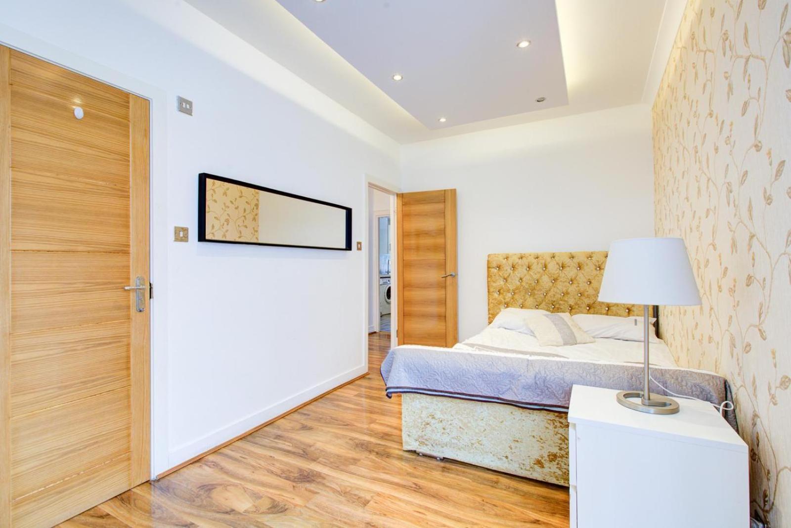Knightsbridge Luxurious Residence - Facing Harrods ลอนดอน ภายนอก รูปภาพ